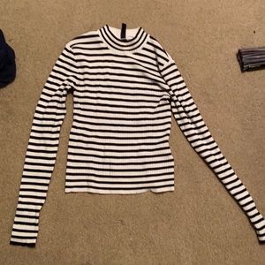 H&M striped cropped sweater